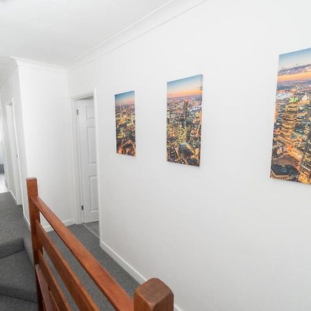Business Friendly 3Br Home - King Size Beds & Centrally Located سوانسي المظهر الخارجي الصورة